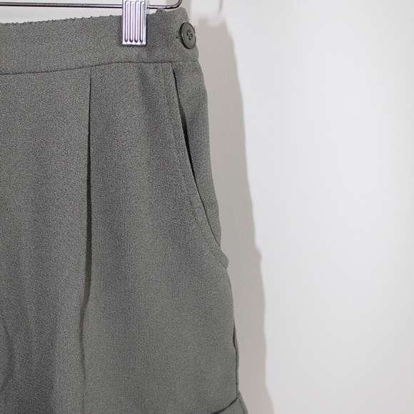 High Waisted Shorts - Picture 3 of 7